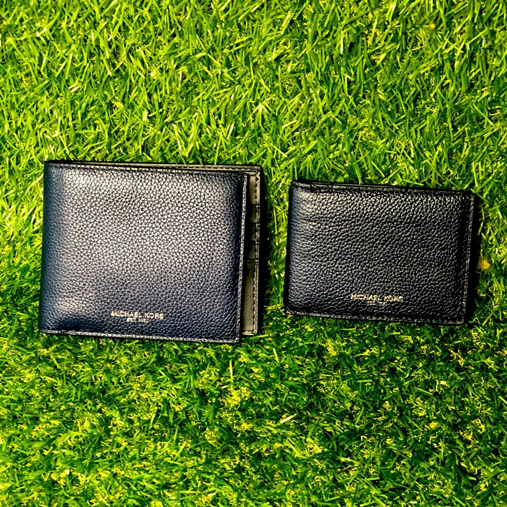 Micheal kors wallet